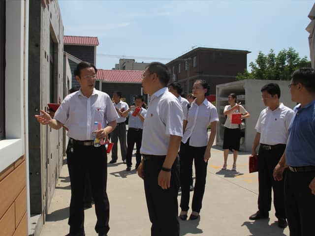 梁山縣委常委、組織部部長(zhǎng)王建一行蒞臨天意機(jī)械調(diào)研