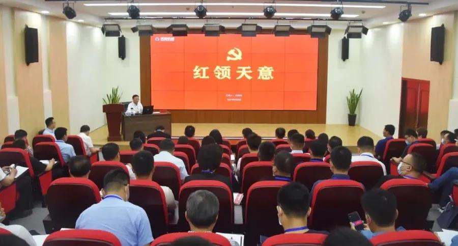 乘風破浪 筑夢前行丨2021感謝有你，2022砥礪前行！